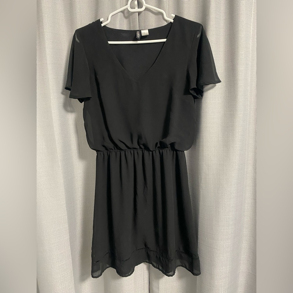 H&M Divided Black Dress